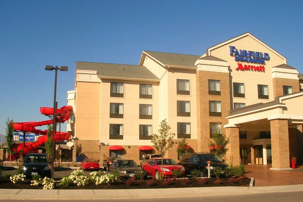 Fairfield Inn & Suites By Marriott Kelowna Kültér fotó