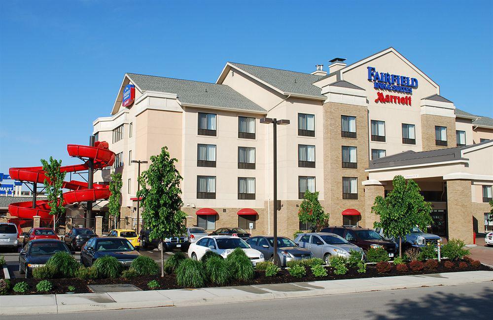 Fairfield Inn & Suites By Marriott Kelowna Kültér fotó